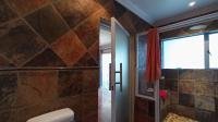 Main Bathroom - 12 square meters of property in Mondeor