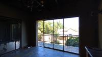 Spaces - 88 square meters of property in Mondeor