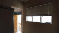 Spaces - 88 square meters of property in Mondeor