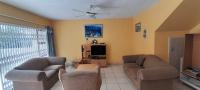 Lounges of property in Lawrence Rocks