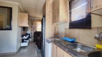 Kitchen - 8 square meters of property in Sky City