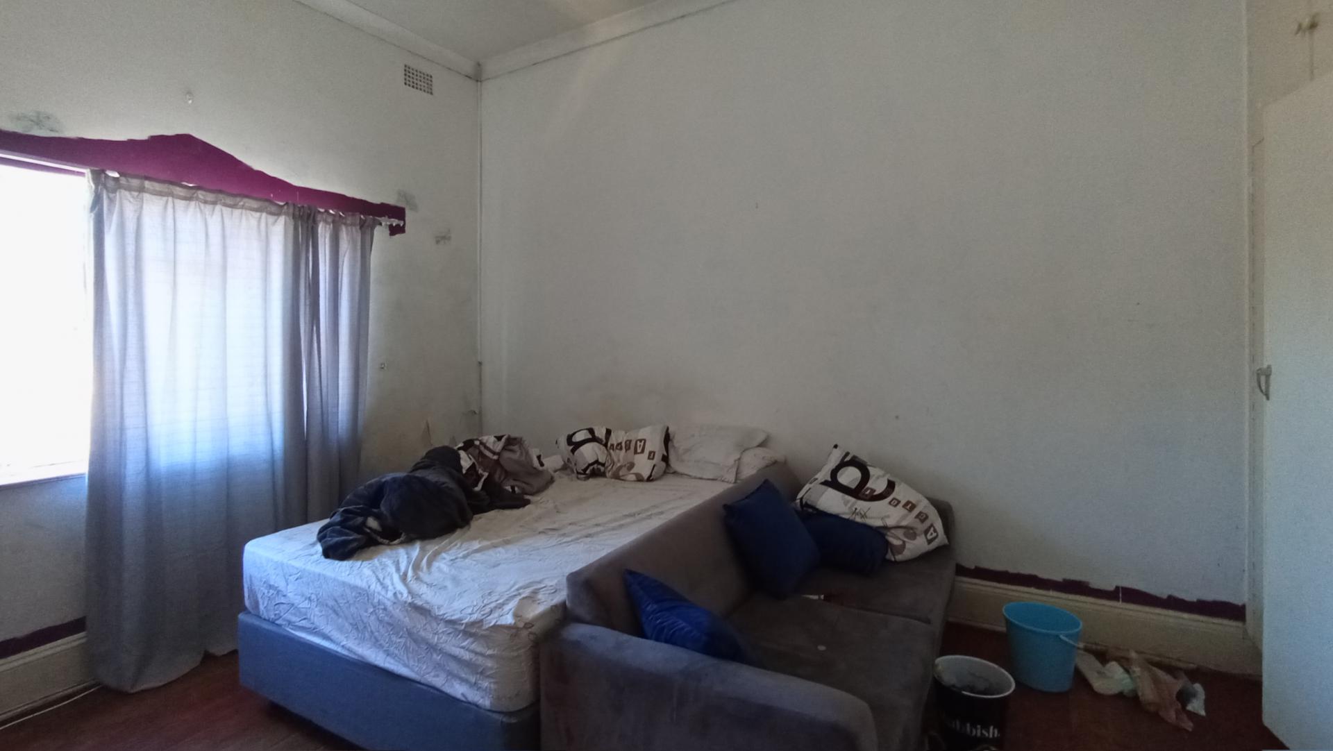 Bed Room 3 - 20 square meters of property in Rosettenville