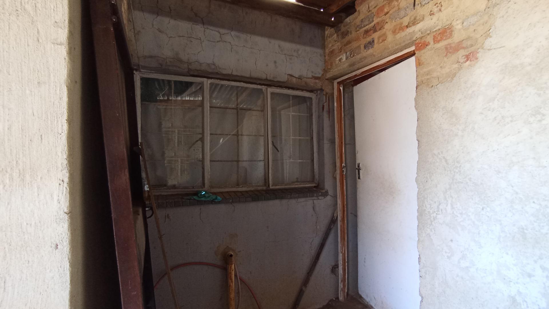 Rooms of property in Rosettenville