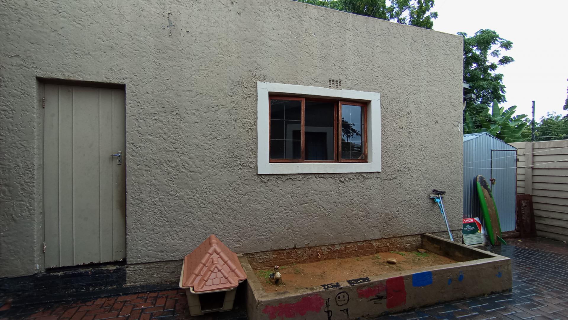 Backyard of property in Parkmore