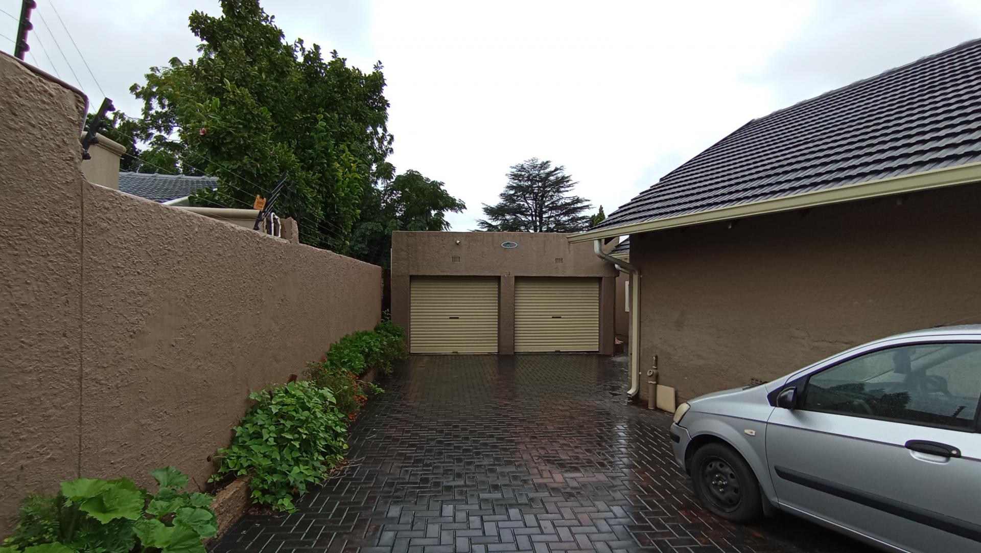 Front View of property in Parkmore