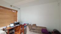 Study - 15 square meters of property in Parkmore