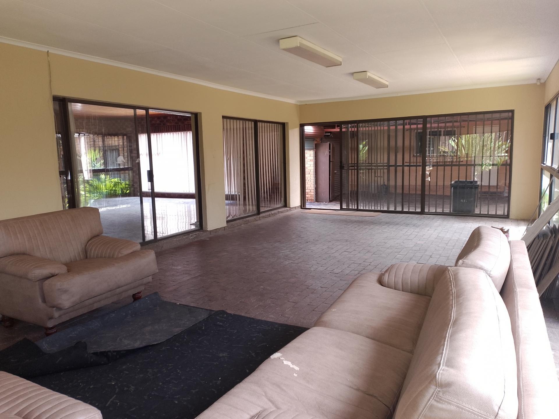 Lounges - 60 square meters of property in Princess A.H.