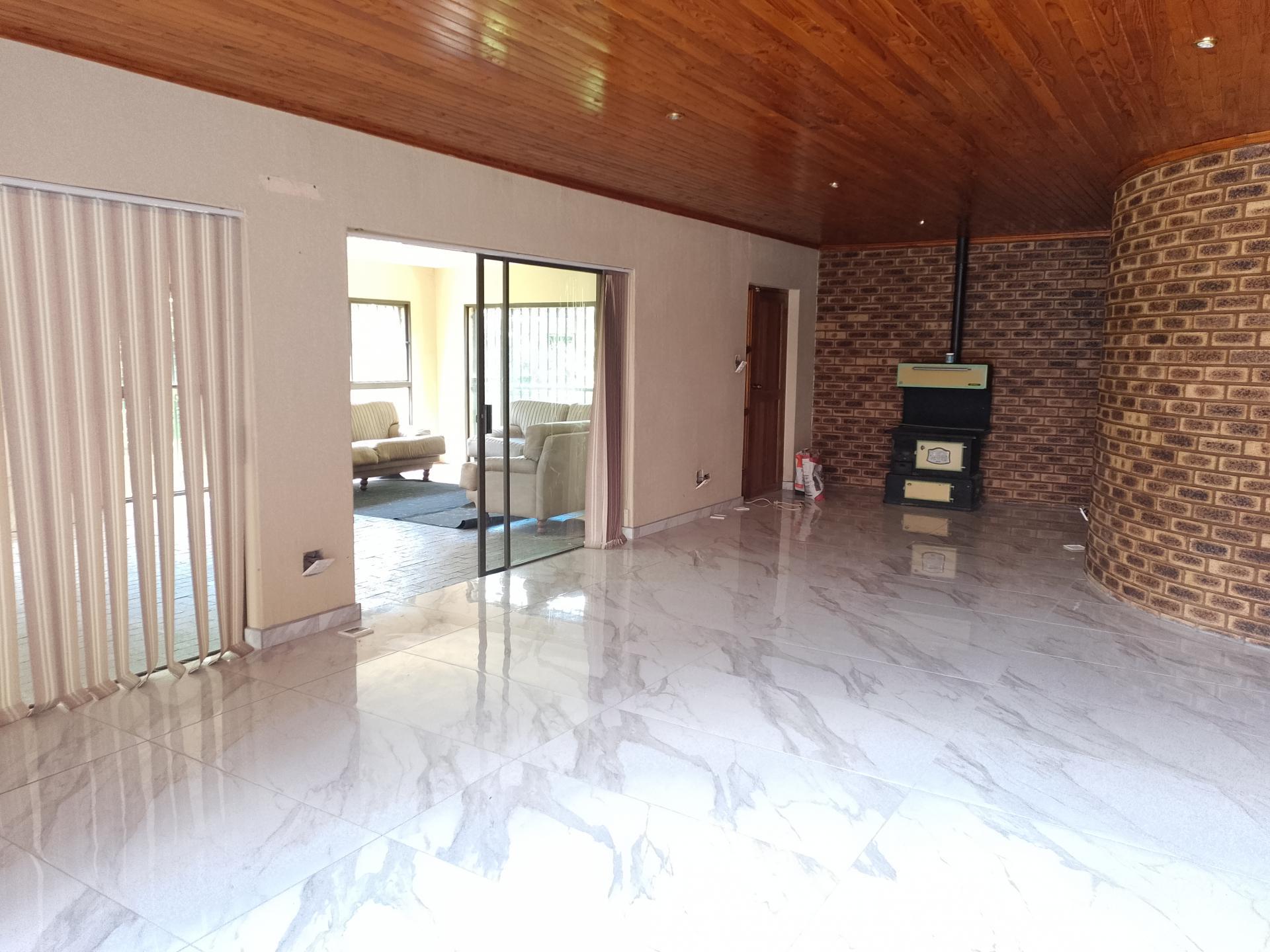 Lounges - 60 square meters of property in Princess A.H.