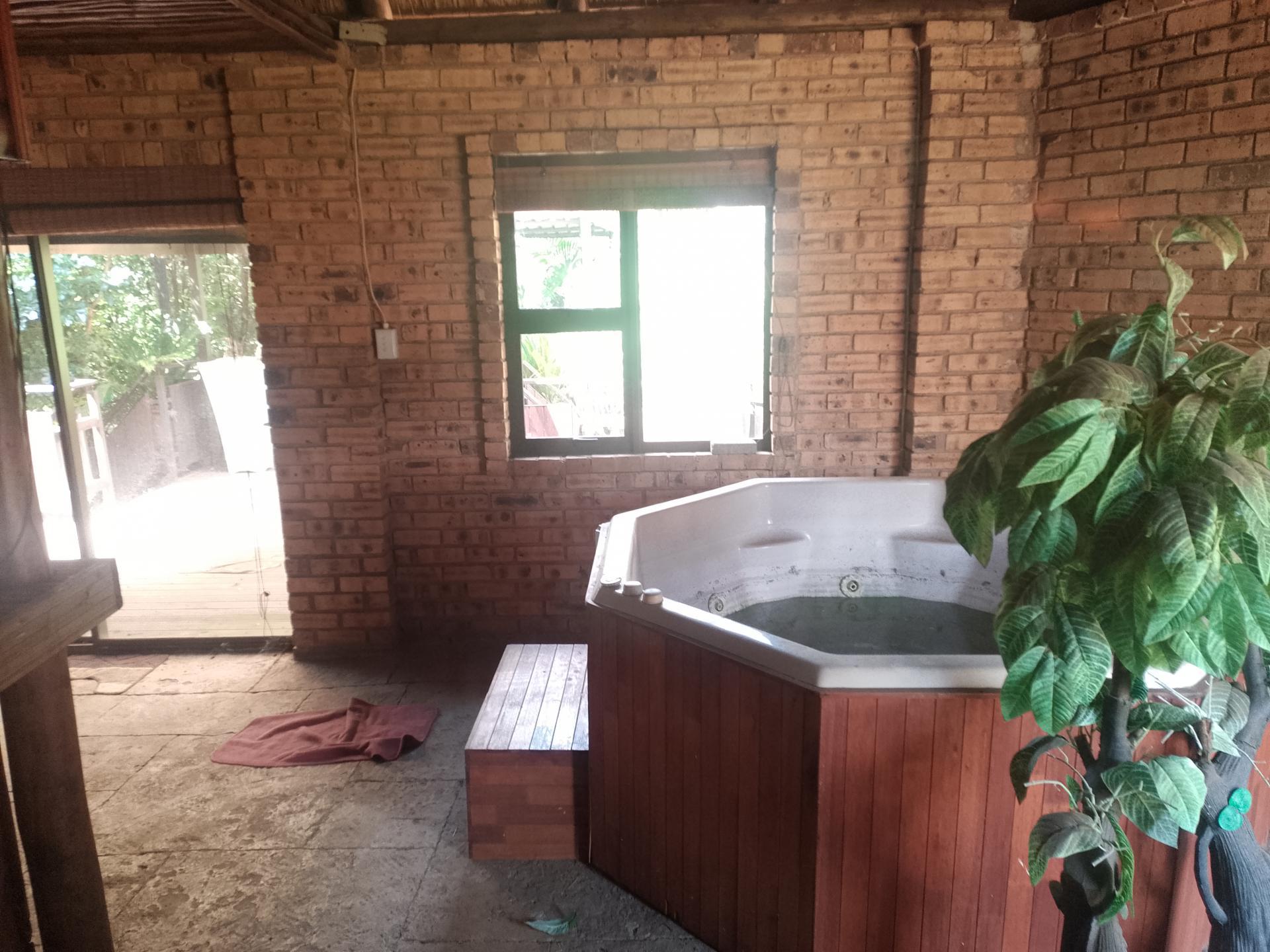 Entertainment - 100 square meters of property in Princess A.H.