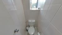 Bathroom 1 - 7 square meters of property in Essenwood