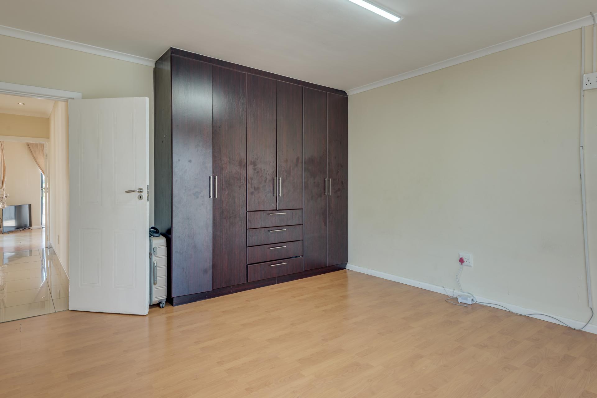  of property in Lovemore Park