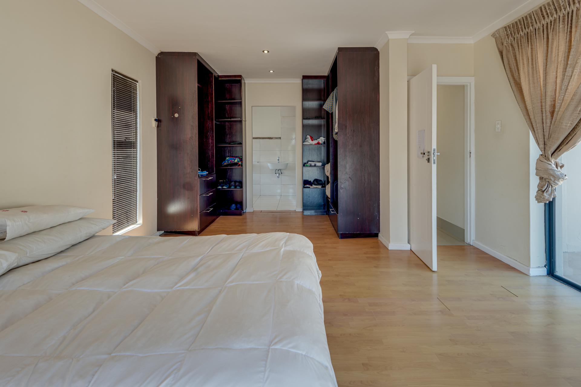  of property in Lovemore Park