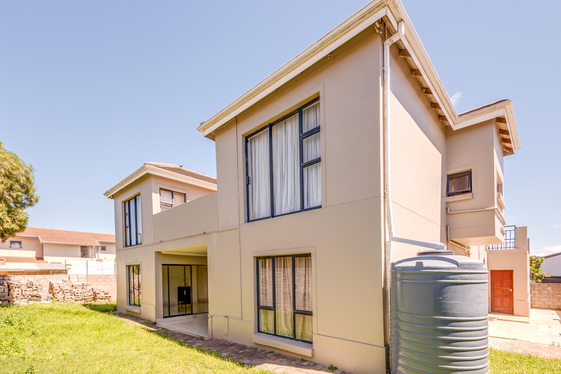  of property in Lovemore Park