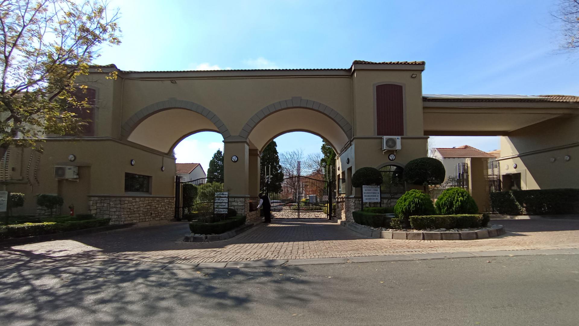 Front View of property in Broadacres