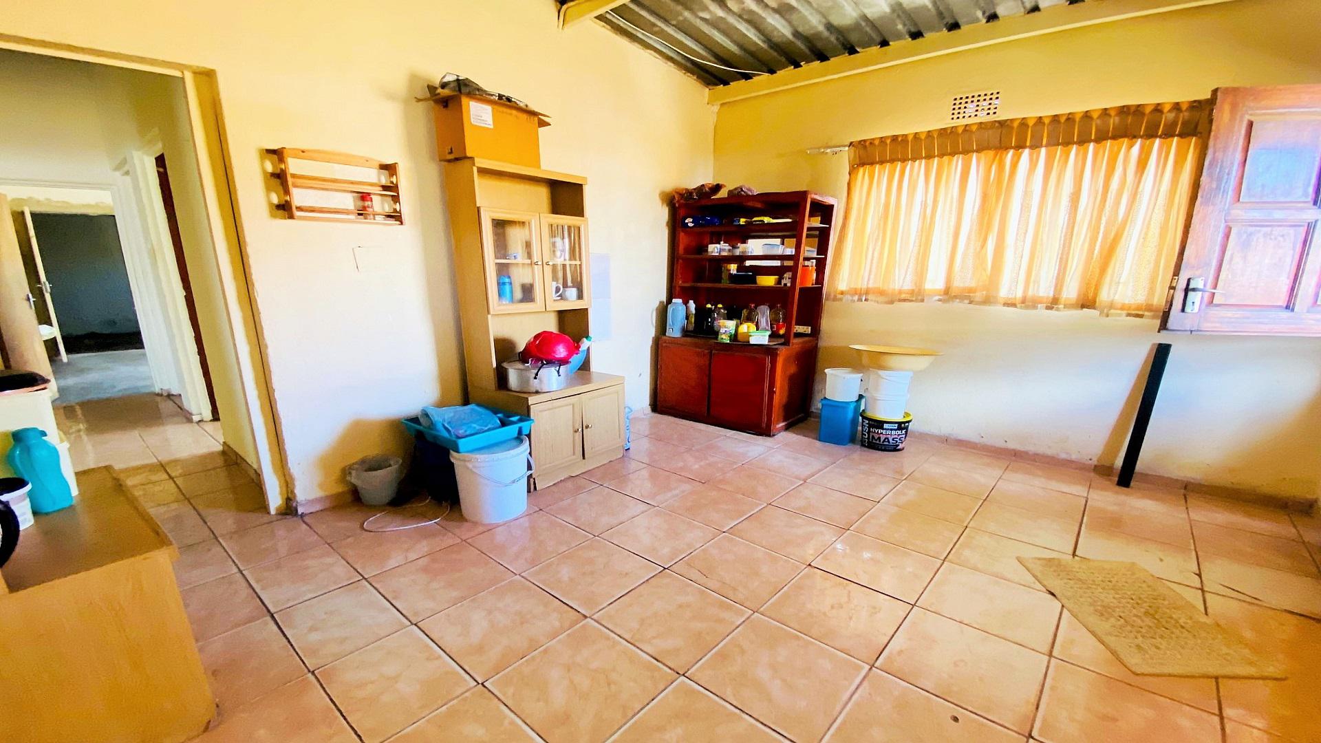 Kitchen of property in Langaville