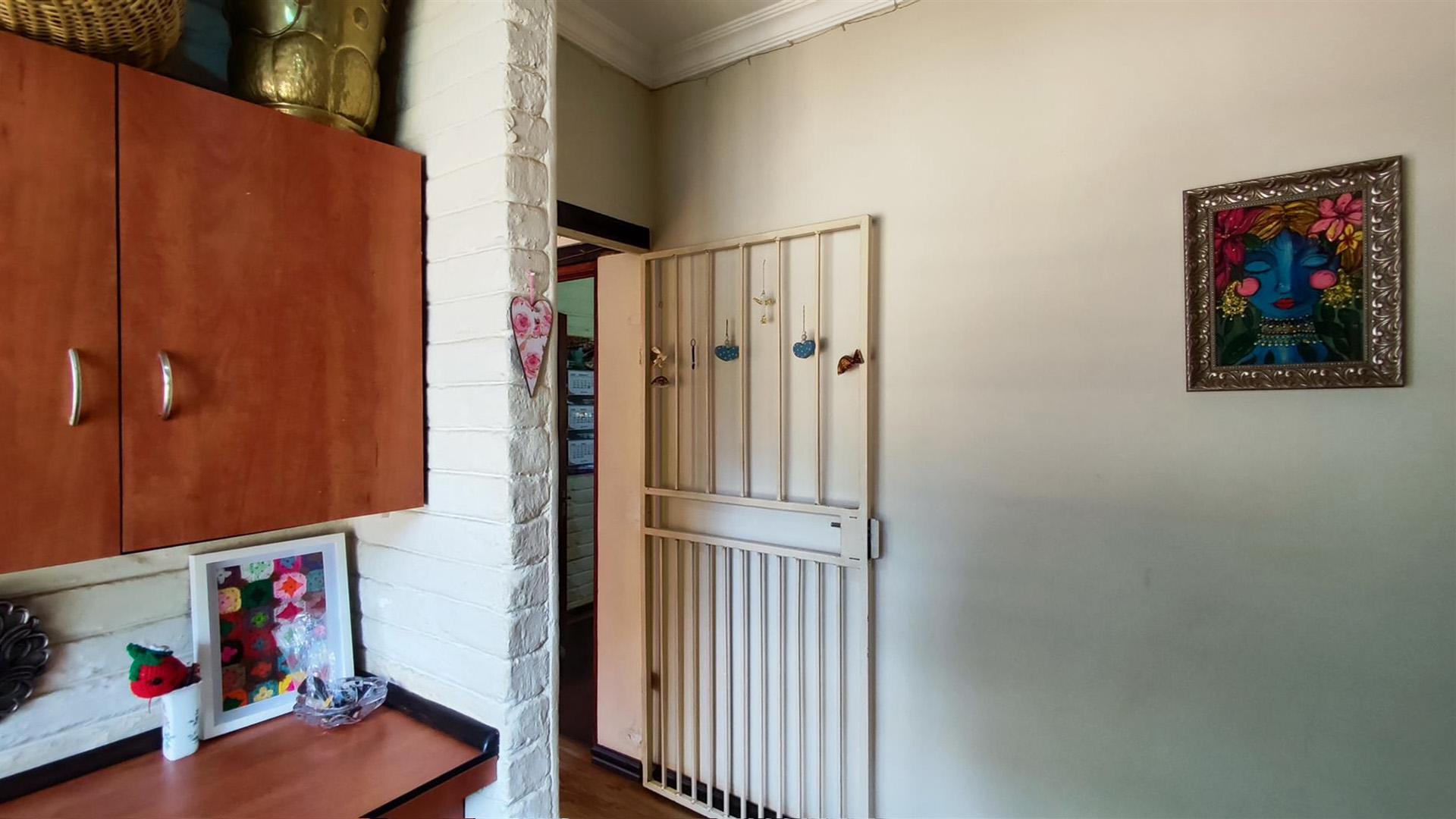 Spaces - 48 square meters of property in De Deur