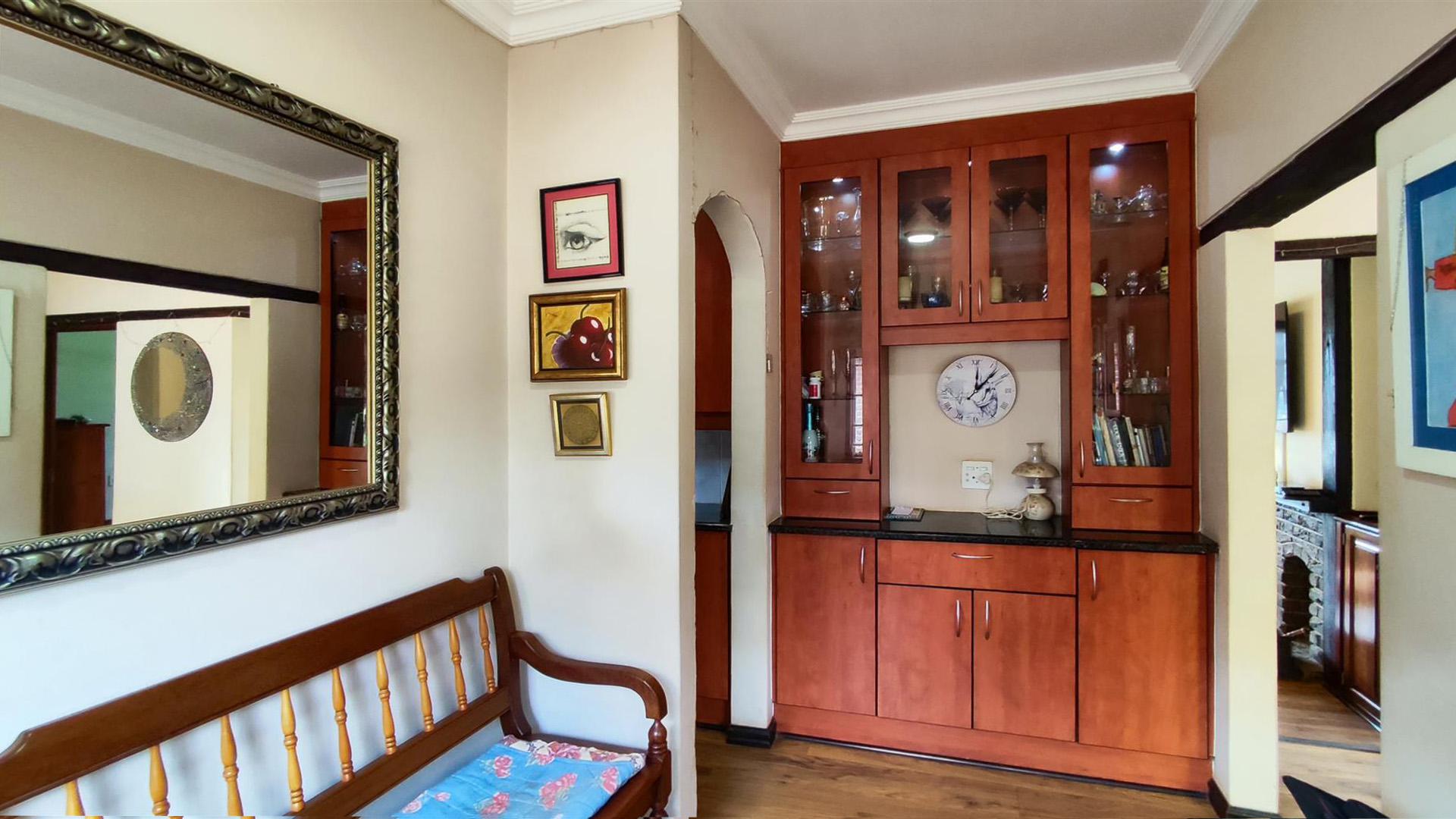 Rooms - 33 square meters of property in De Deur