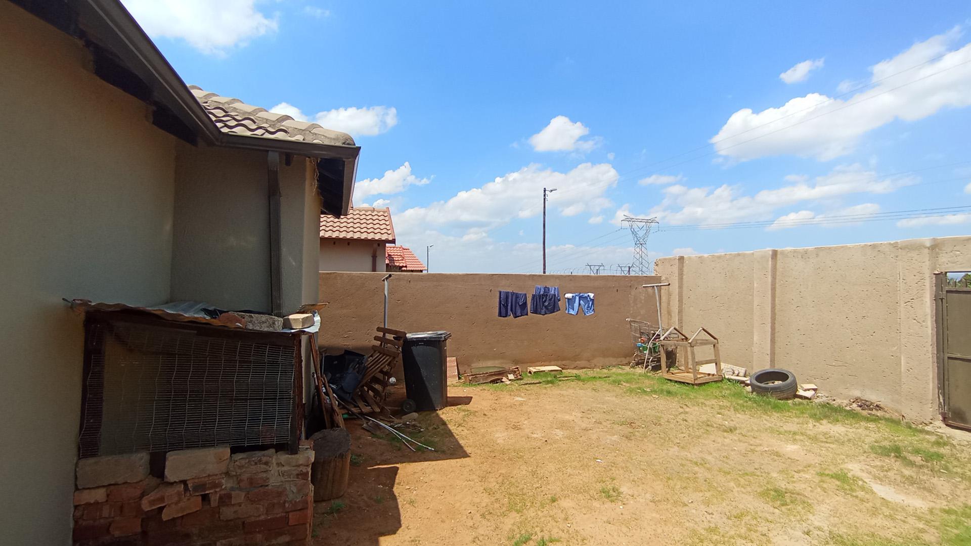 Garden of property in Soshanguve East