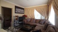 Lounges - 12 square meters of property in Soshanguve