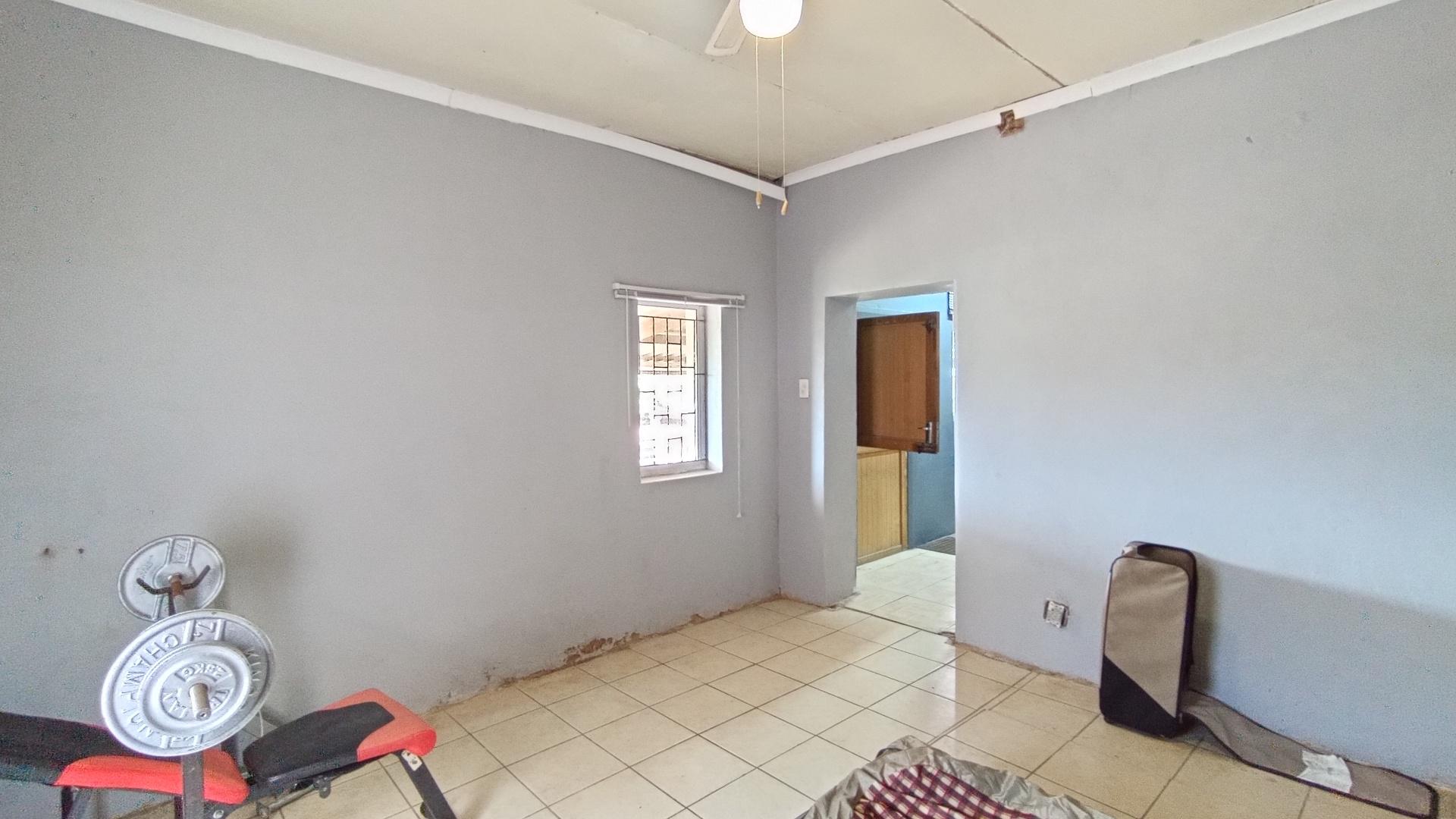 Bed Room 3 - 20 square meters of property in Fynnland