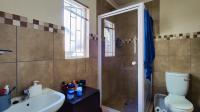 Main Bathroom - 5 square meters of property in Albertsdal