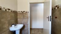 Bathroom 1 - 5 square meters of property in Albertsdal