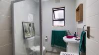 Main Bathroom - 4 square meters of property in Rynfield