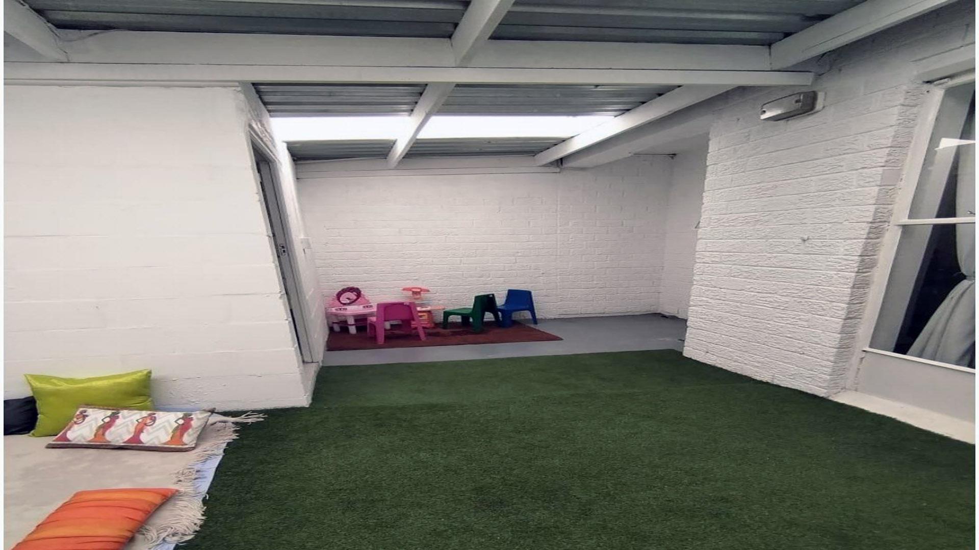 Entertainment of property in Westridge CP