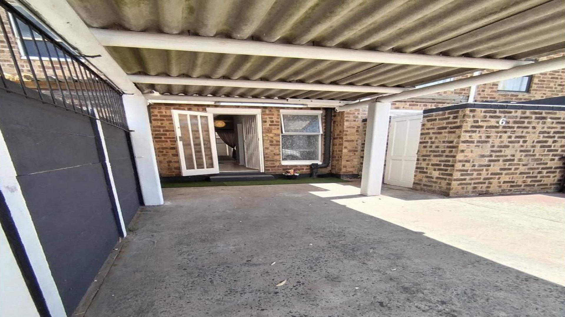 Spaces of property in Westridge CP