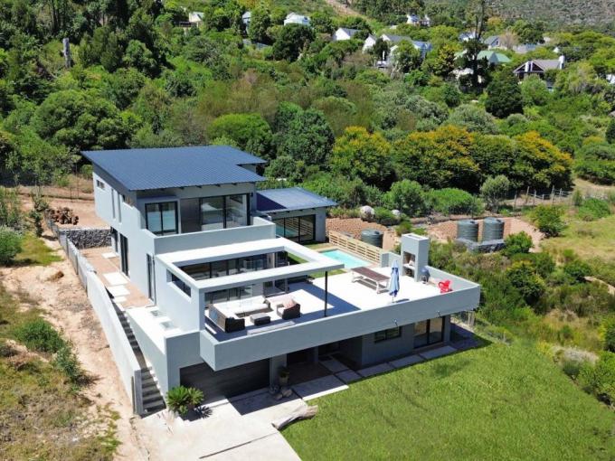 4 Bedroom House for Sale For Sale in Hout Bay   - MR669606
