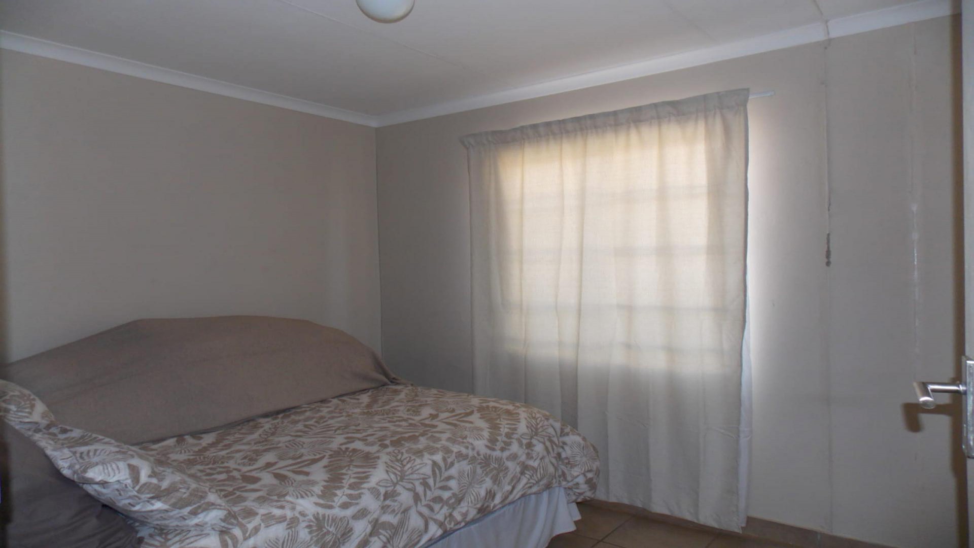 Bed Room 1 of property in Palm Ridge