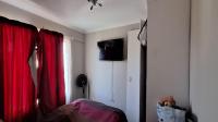 Bed Room 2 - 12 square meters of property in Benoni