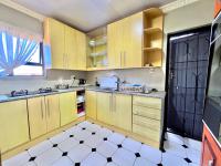  of property in Pelikan Park