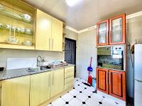 of property in Pelikan Park