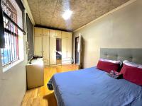  of property in Pelikan Park