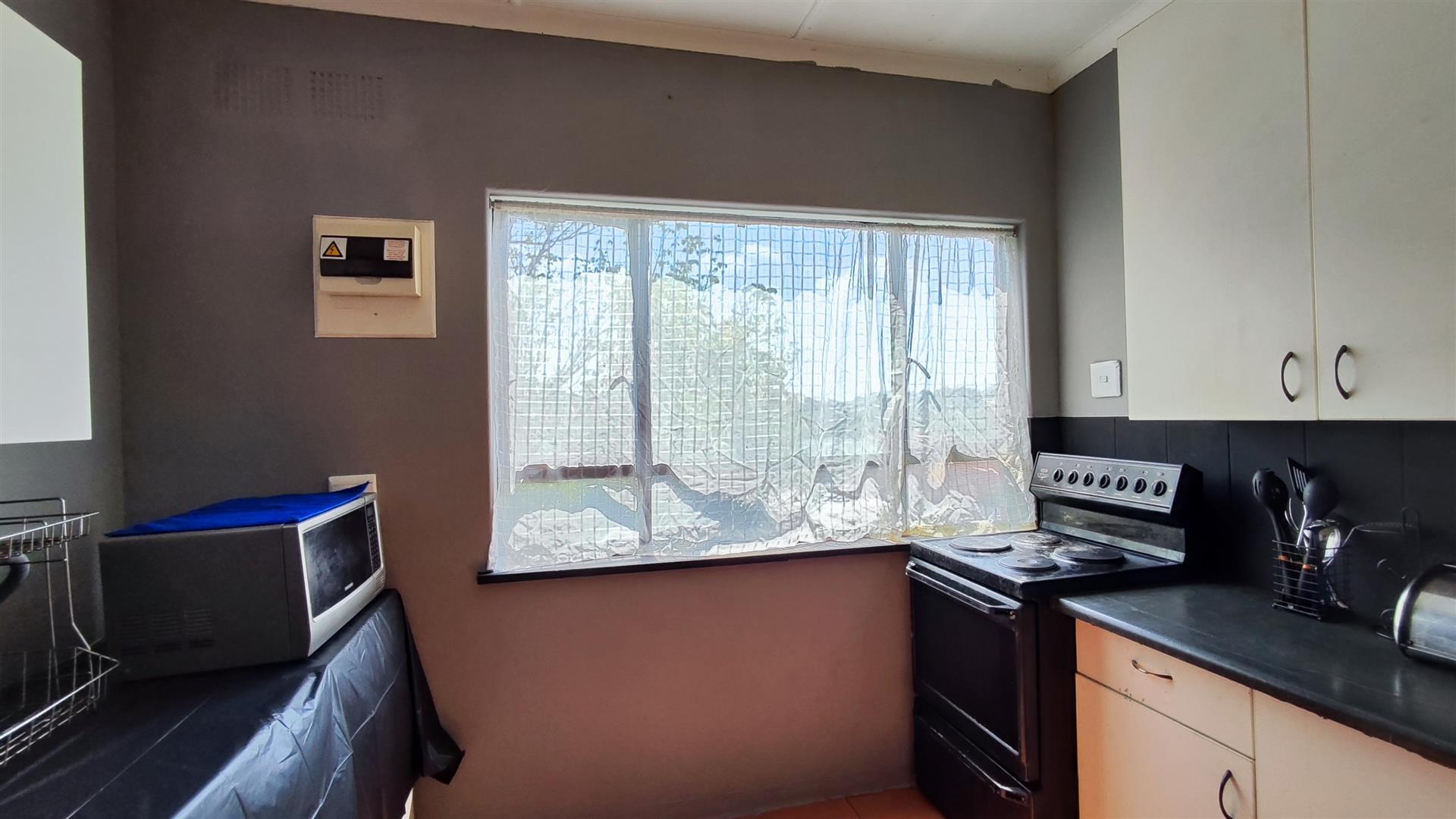 Kitchen - 8 square meters of property in Boksburg