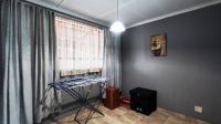 Bed Room 2 - 16 square meters of property in Boksburg