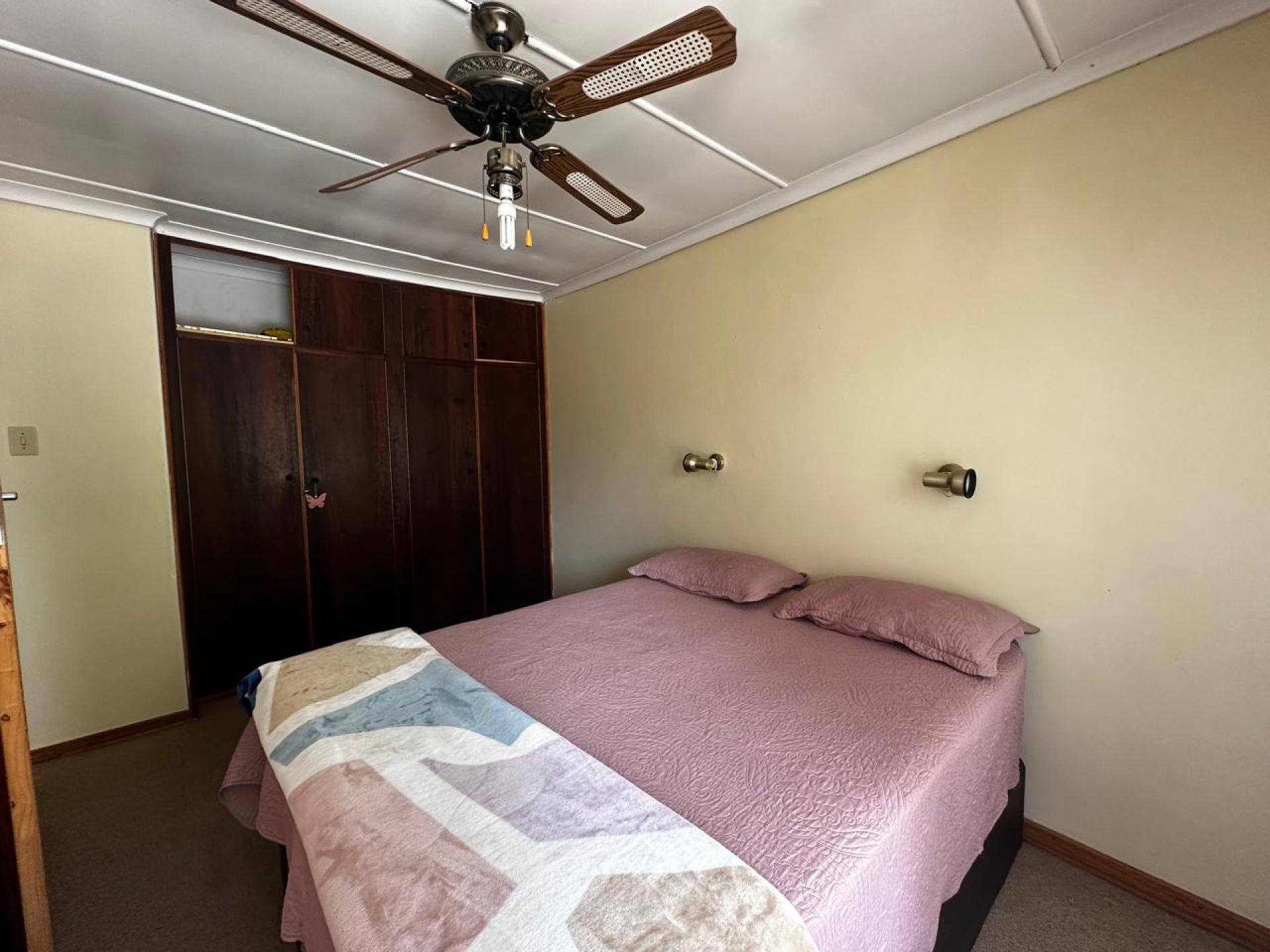 Bed Room 2 of property in Arboretum