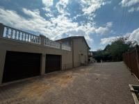 Front View of property in Arboretum