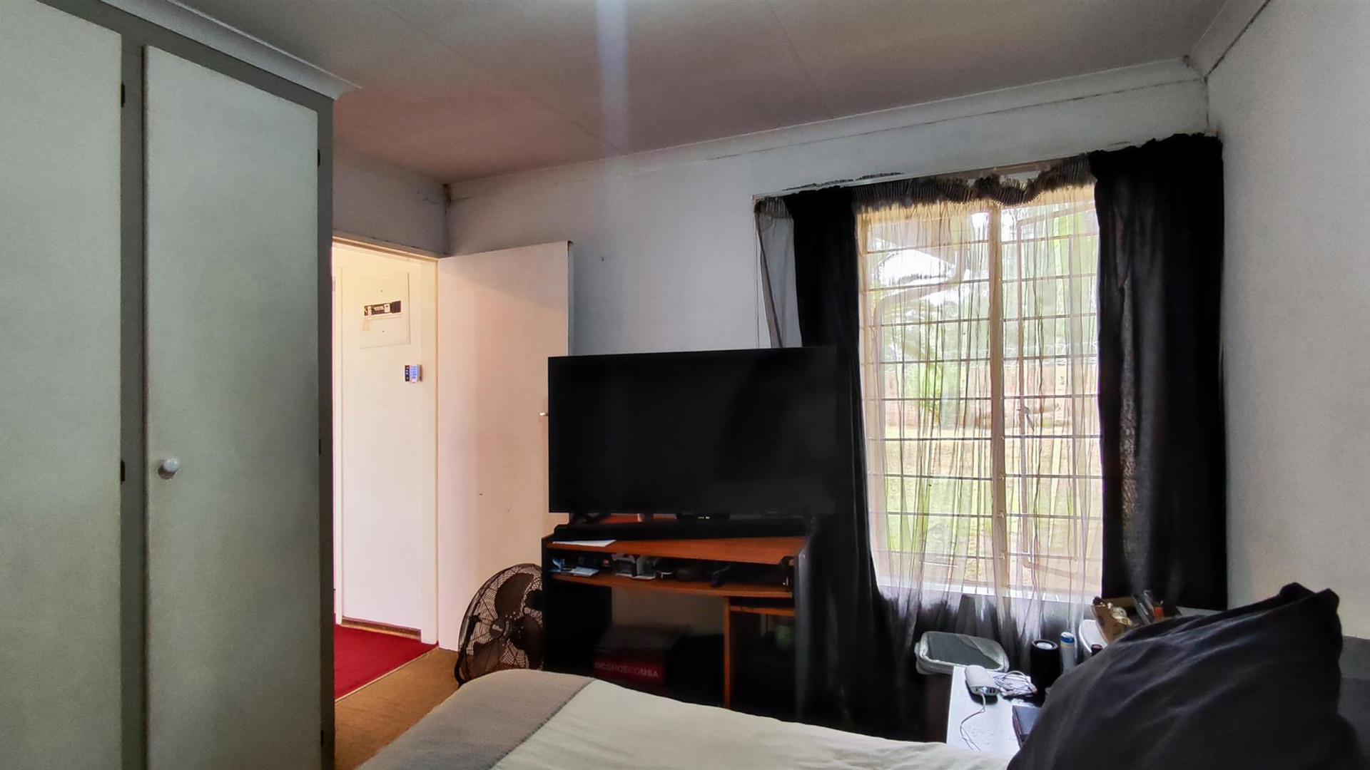 Bed Room 2 - 13 square meters of property in Brakpan