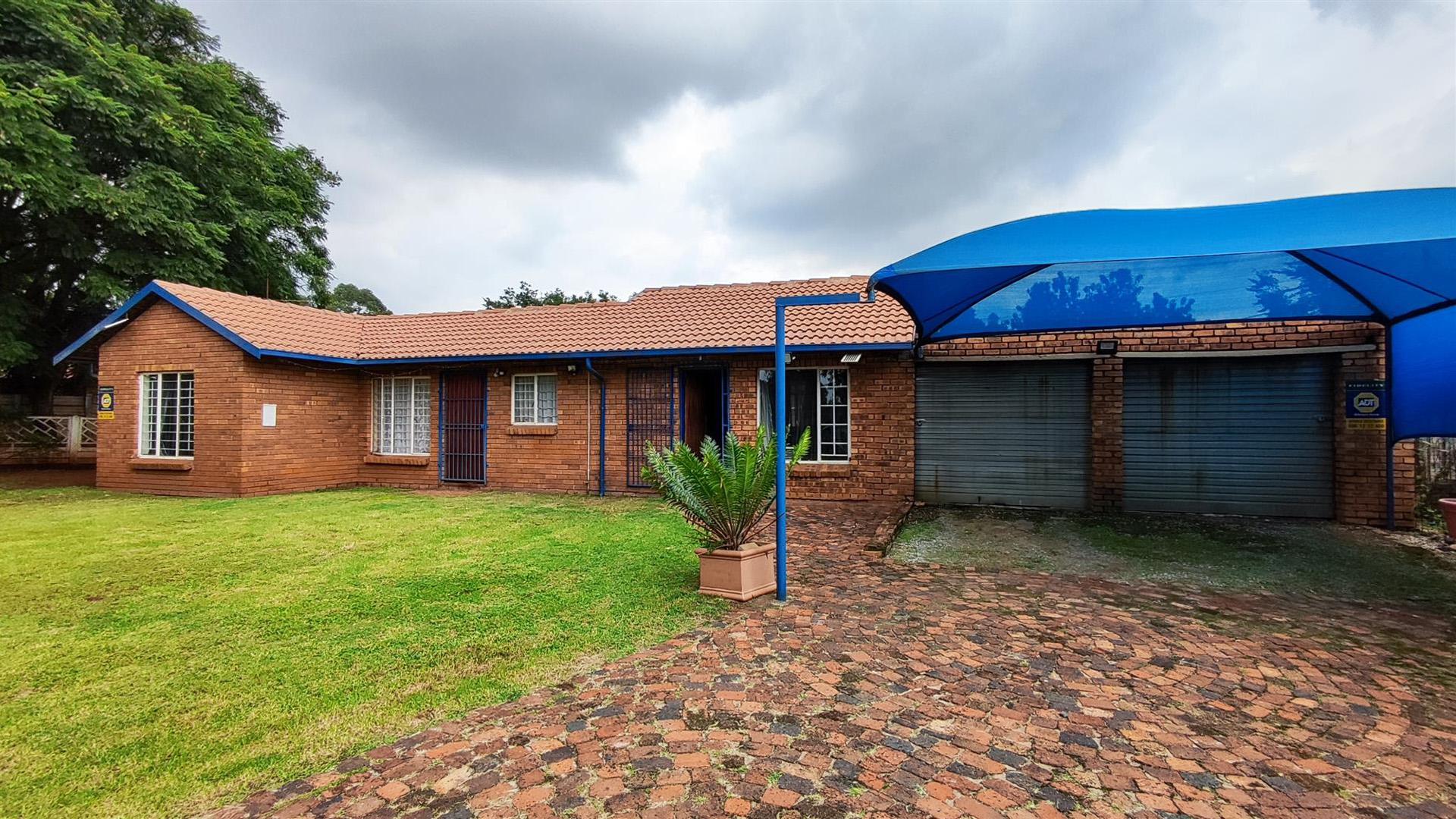 Front View of property in Brakpan