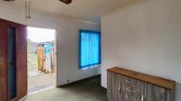 Lounges - 41 square meters of property in Brakpan