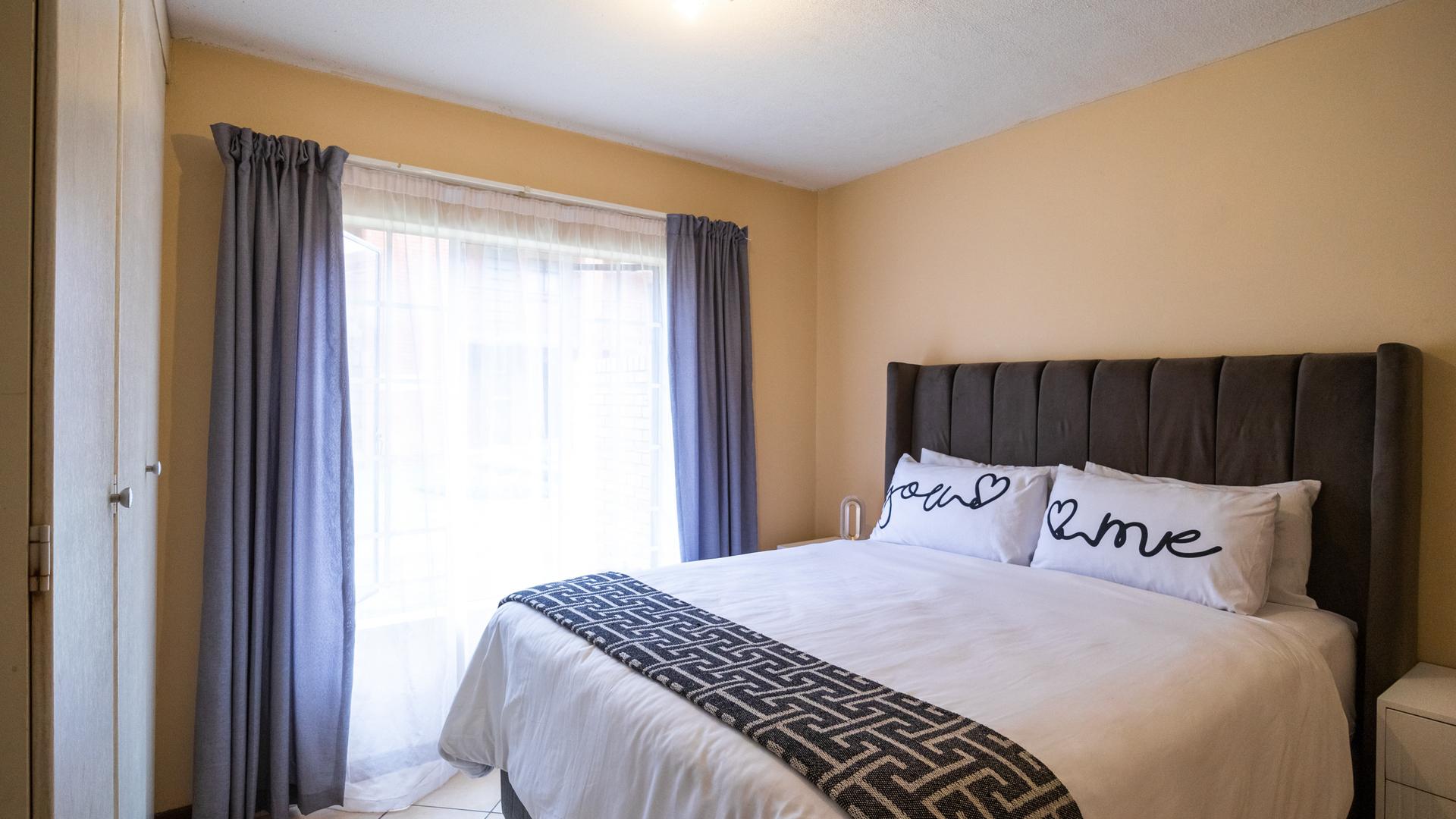  of property in Karenpark