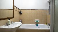  of property in Karenpark