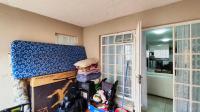 Patio - 13 square meters of property in Bedfordview