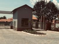 3 Bedroom 2 Bathroom Simplex for Sale for sale in Waterval East