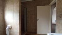 Main Bathroom - 9 square meters of property in Corlett Gardens