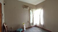 Bed Room 1 - 12 square meters of property in Corlett Gardens