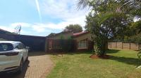 Front View of property in Sinoville