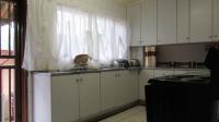 Kitchen - 17 square meters of property in Groblerpark